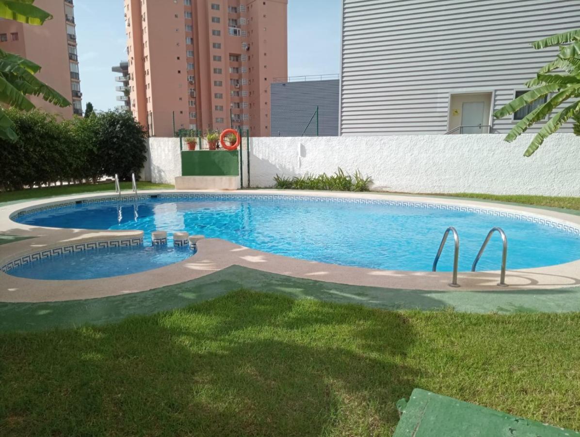 Benidorm 아파트 외부 사진